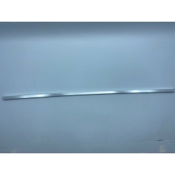 PRZEDNIA LISTWA SZKLANEJ PÓŁKI - 5772281500